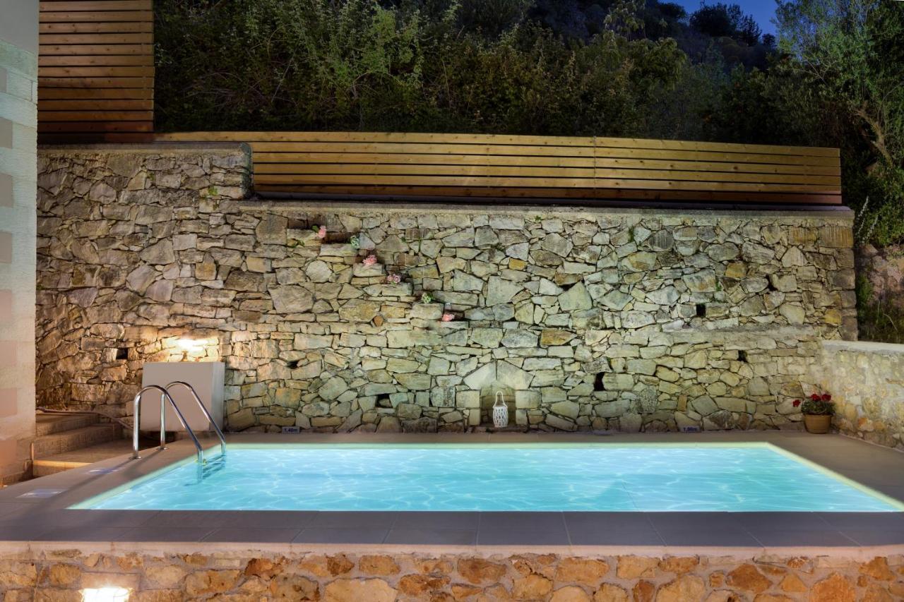 Olga'S Filoxenia - Villa Aladanos-Private Pool And Heated Jacuzzi Makhairoí Exterior foto